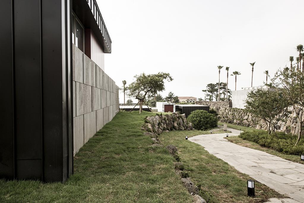 Stanford Hotel And Resort Jeju Esterno foto