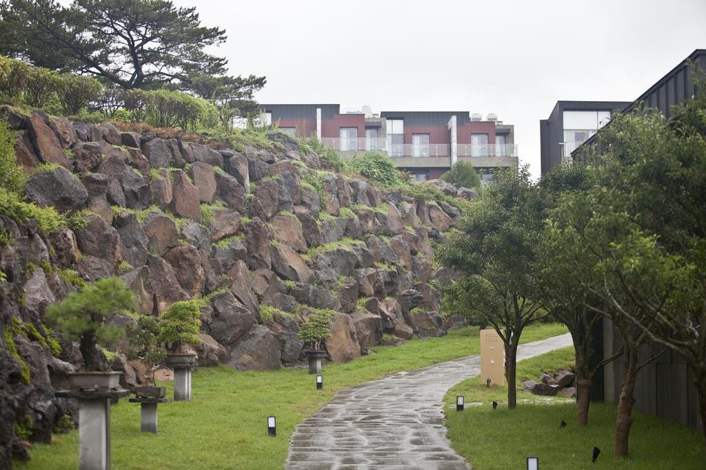 Stanford Hotel And Resort Jeju Esterno foto